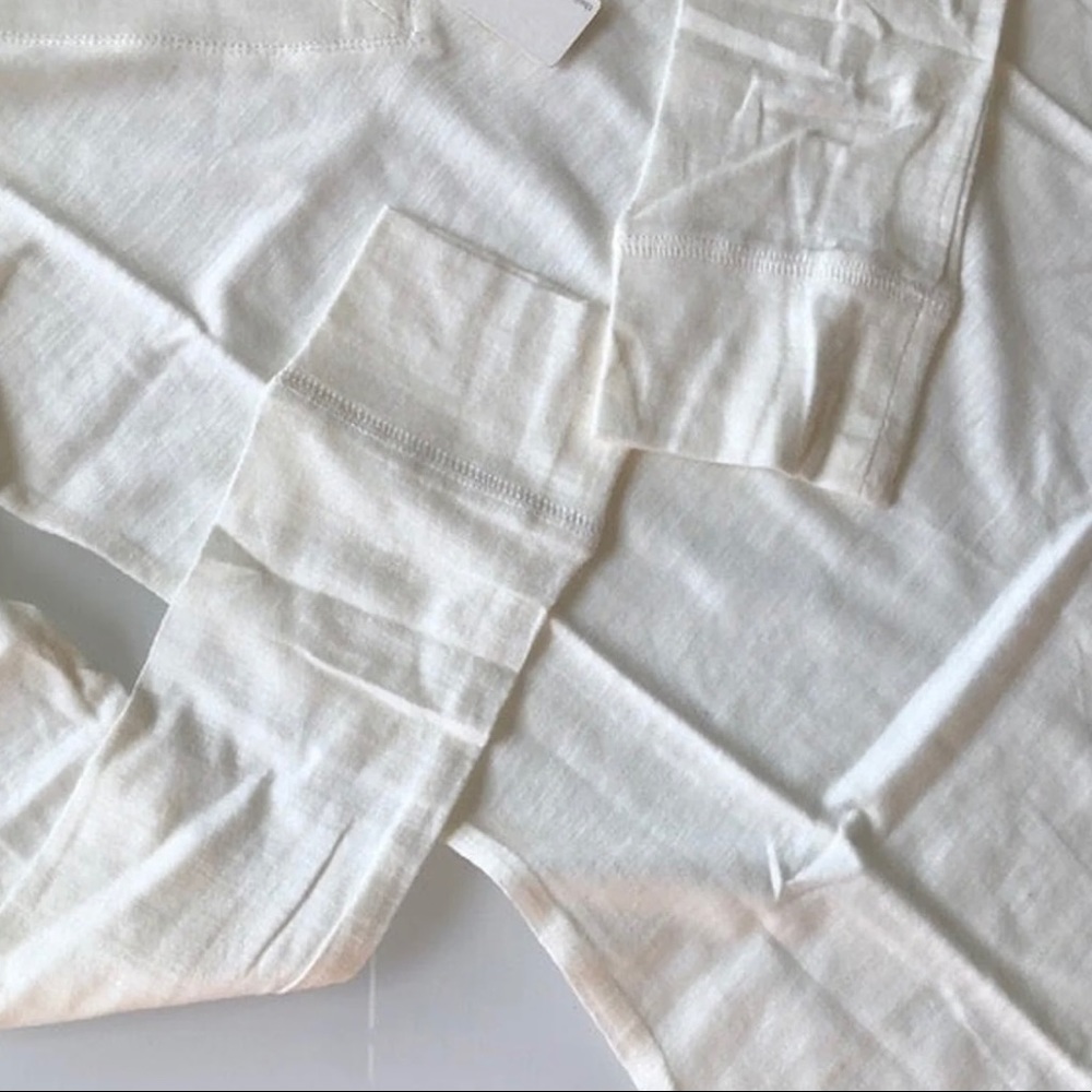 Line & Dot Basic Long Sleeves Tee - image 3